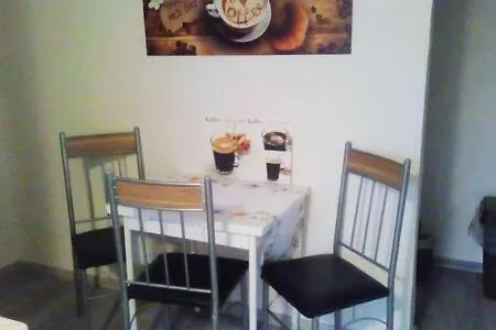 Kleines Zwischen Ega Und Messe Apartment Erfurt