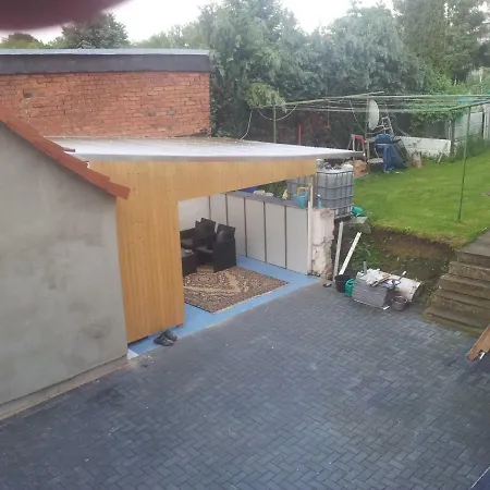 Kleines Zwischen Ega Und Messe Erfurt