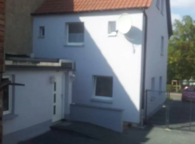 Kleines Zwischen Ega Und Messe Erfurt